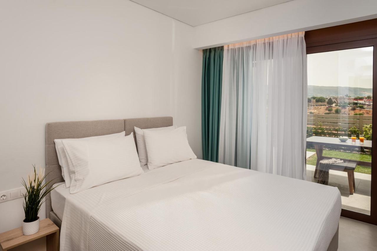 Thyme Sea View Apartments By 8Essentially Суда Екстериор снимка